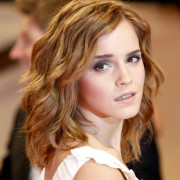 emma-watson-cute-1024x1024-HD-new-ipadmini-wallpapers